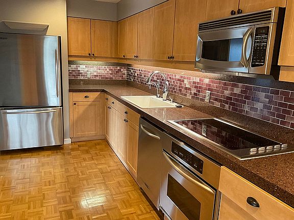 2nd image of 1414 SW 3rd Ave APT 2303