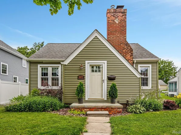 2677 Griffith Ave, Berkley, MI 48072