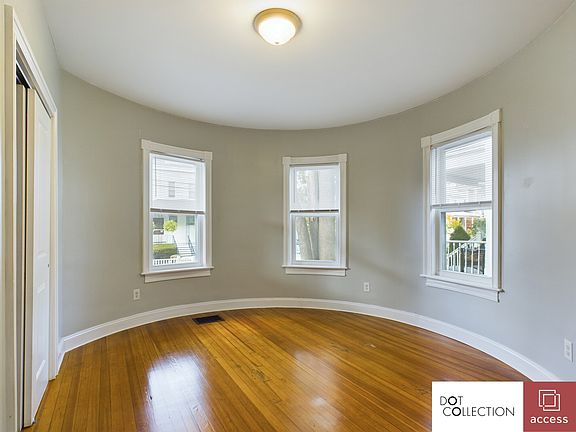 4th image of 51 King St #1