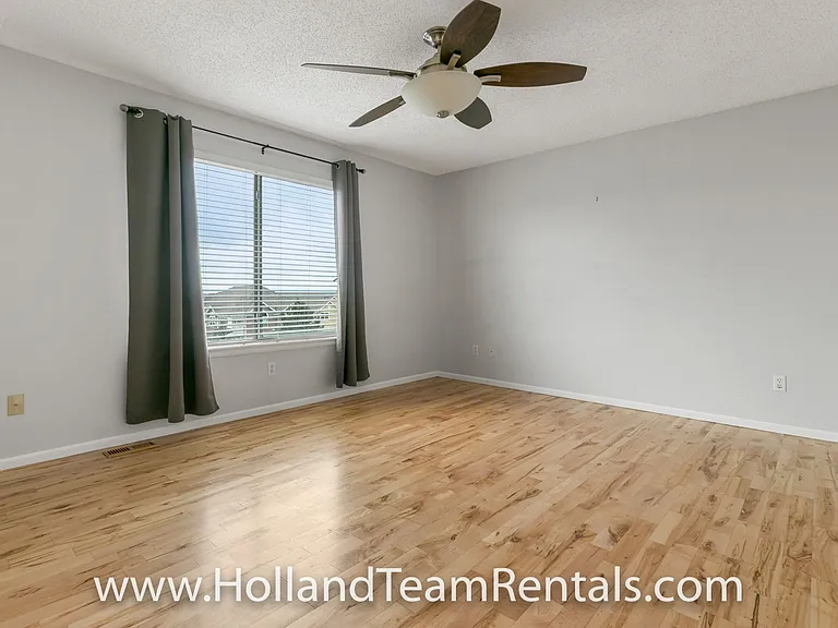 11343 Latigo Ln — Photo 12