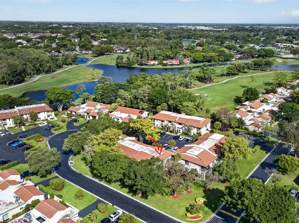 21810 Cypress Cir APT 26B, Boca Raton, FL 33433
