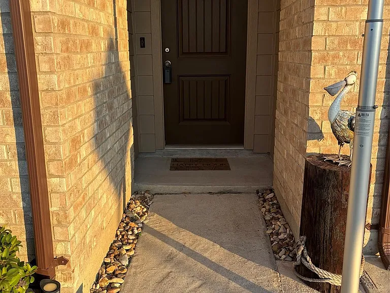 7510 Loyd Neal Dr — Photo 5
