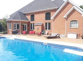 2345 Amberwood Cir NE, Massillon, OH 44646