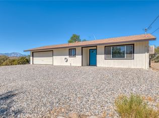 9506 Navajo Trl, Morongo Valley, CA 92256