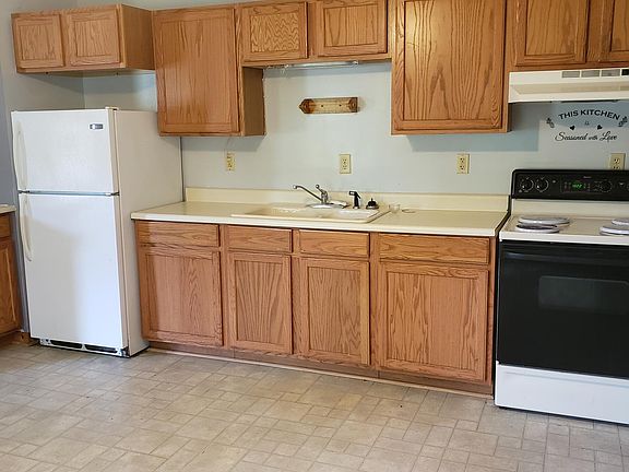 4th image of 66 River St #1