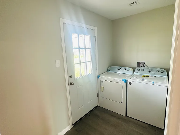 511 Hamilton St — Photo 7