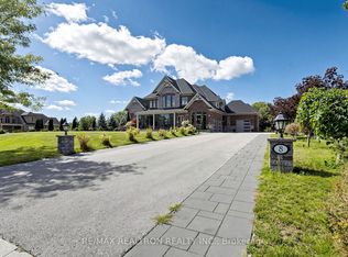 8 Fawn Grv, Whitchurch Stouffville, ON L4A1R9