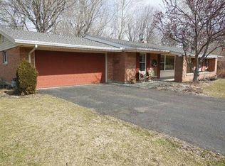 2377 Portage Path, Bellbrook, OH