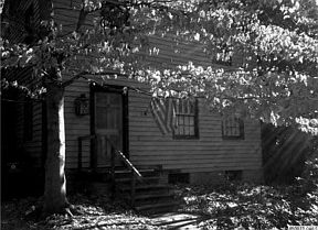 2nd image of 2933 Hampton Ave