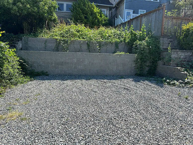 5231 12th Ave NE #1 — Photo 2