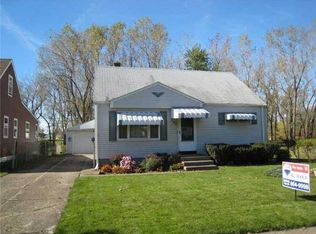 198 Lyndale Ct, West Seneca, NY 14224