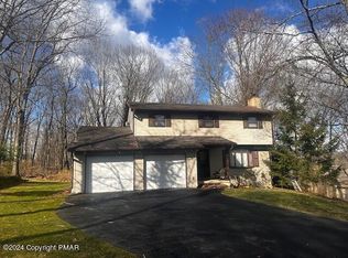 7 Hillside Ct, East Stroudsburg, PA 18301