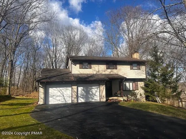 7 Hillside Ct, East Stroudsburg, PA 18301