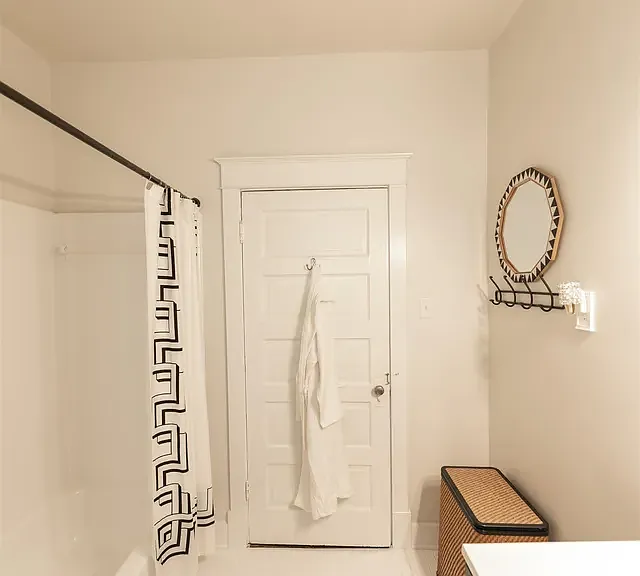 90 N Cooper St #1 — Photo 2
