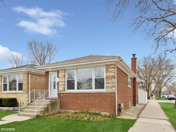 3356 N Kilpatrick Ave, Chicago, IL 60641
