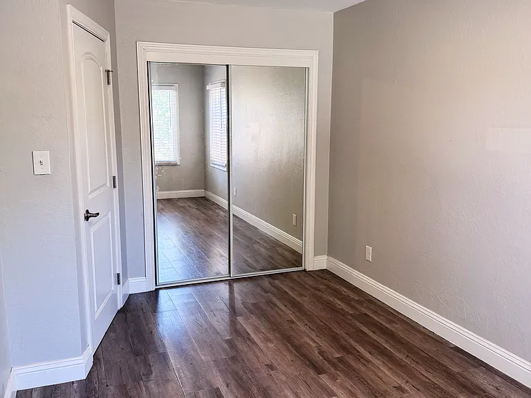 2235 Church St #B — Photo 7