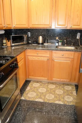 Sold by Landmarc Group | media 10