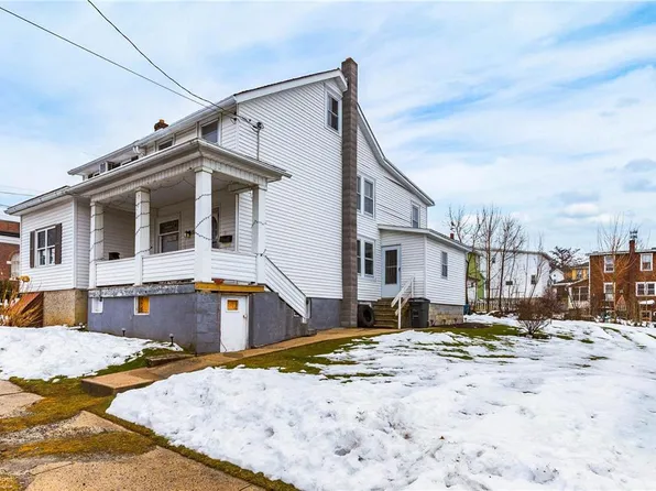 54 E Phillips St, Coaldale, PA 18218
