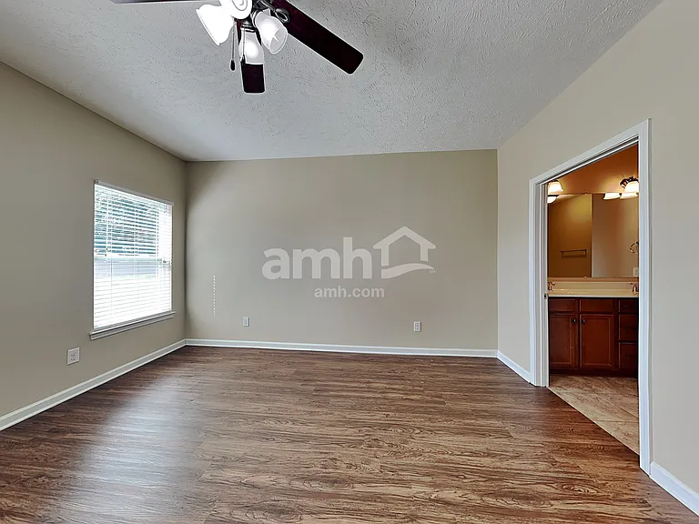 1287 Wentworth Dr — Photo 8