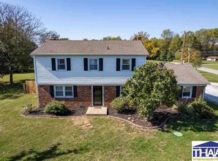 5412 W Sarah Myers Dr, West Terre Haute, IN 47885