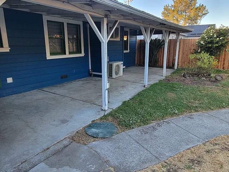 934 Bush St — Photo 12