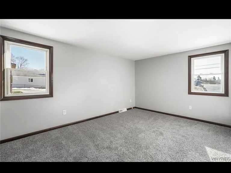 651 E And West Rd #1 — Photo 14