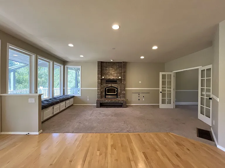 1922 NW New Hope Ct — Photo 18