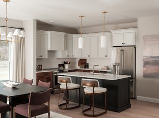 Featherwinds, Halifax, MA 02338