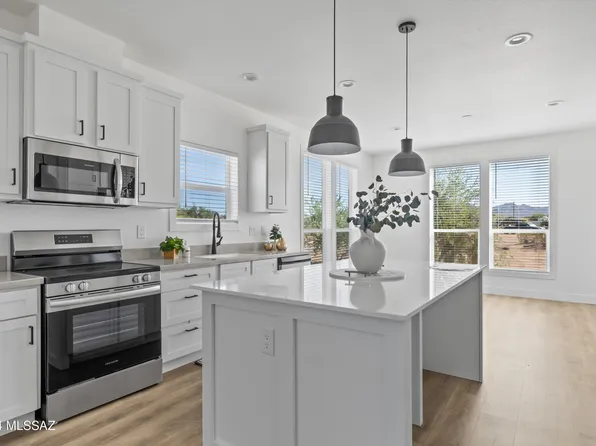 12490 W Picture Rocks Rd, Tucson, AZ 85743