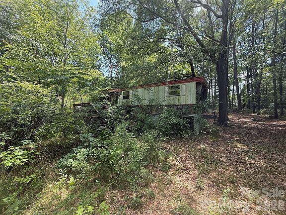 2nd image of 1710 Black Oak Ln