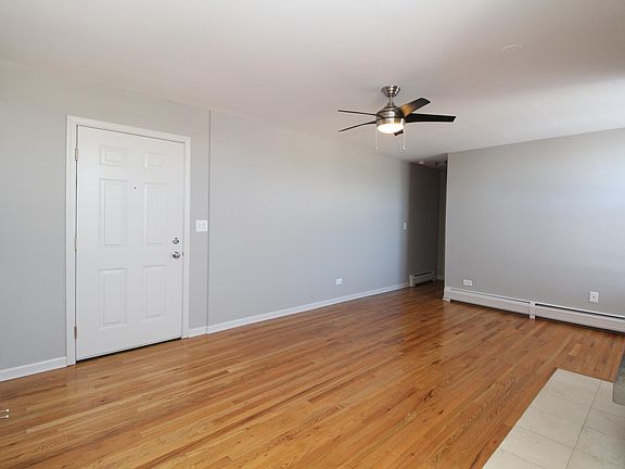 4th image of 800 W Lill Ave APT 401