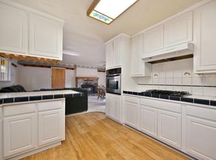 427 Golden Oak Dr, Meadow Vista, CA 95722