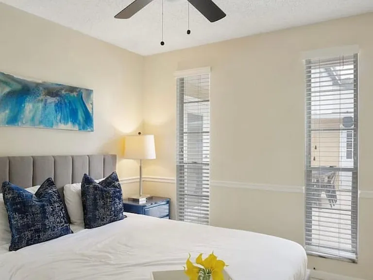 1516 S Trask St — Photo 13