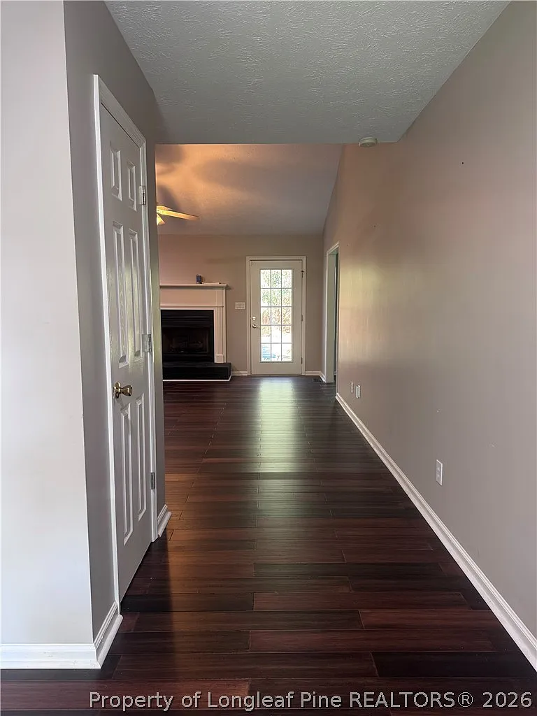 3 bed, 2.0 bath, $1,900 — Photo 4