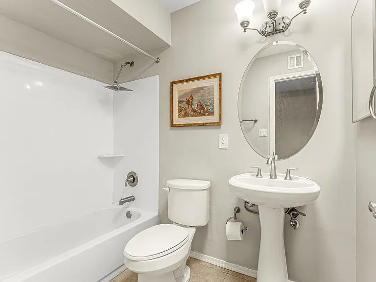 1702 E Gaylon Dr — Photo 15