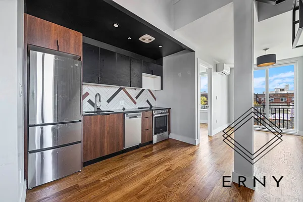 Rented by ERNY LLC | media 42