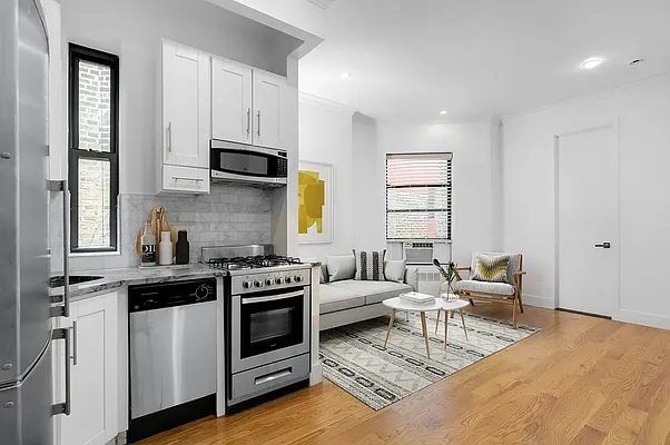 Rented by Compass | media 10