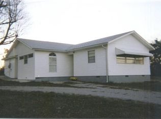 8338 Rocky River Rd, Rock Island, TN 38581