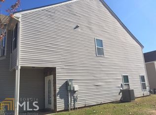 1590 Tigris Ct, Atlanta, GA 30349