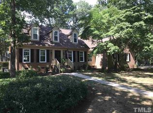 300 Oregon Cir, Cary, NC 27511