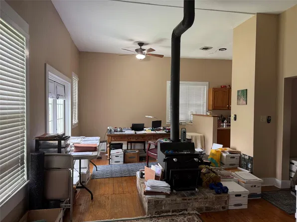 209 W Bagdad Ave, Round Rock, TX 78664