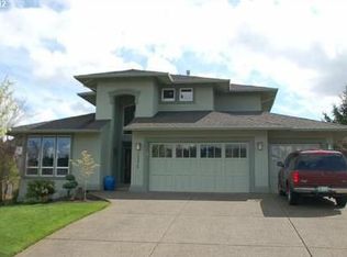 10876 SE Valley Way, Happy Valley, OR 97086