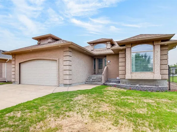 1 Telfer BAY, Prince Albert, SK S6X 1C4