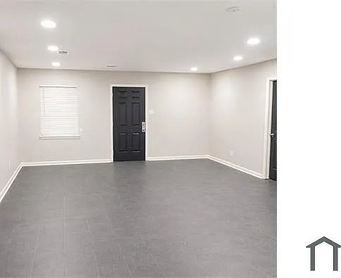 2900 Flora Ave — Photo 9