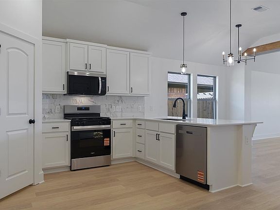6th image of this home