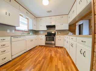 1321 Martindale Falls Rd, Martindale, TX 78655