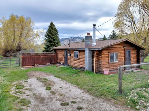 124 Golden Way, Darby, MT 59829