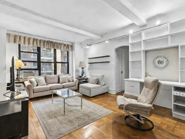 225 East 79th Street image 1 of 4