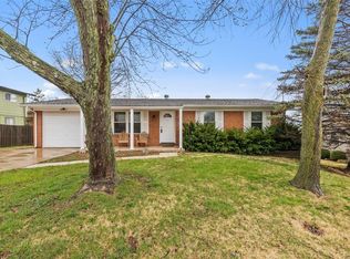 3713 Westport Dr, Saint Charles, MO 63303