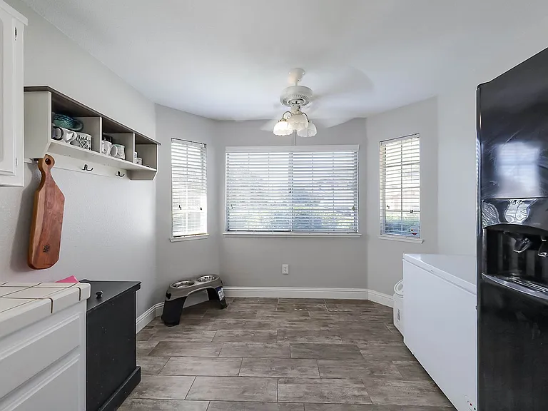 7921 Cold Spray Ct — Photo 9
